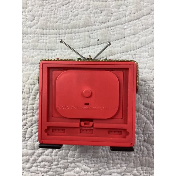 "I Love Lucy" Christmas TV Ornament Light & Sound *2002 Carlton Cards Heirloom - Picture 5 of 6